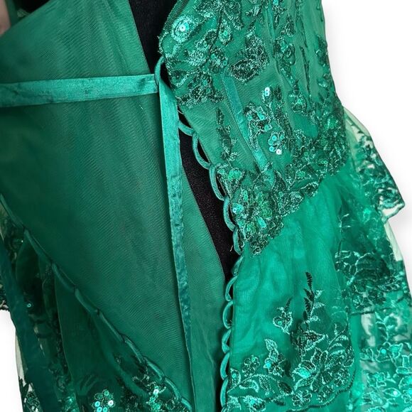Emerald Green Corset Elegant Tulle Tiered Sequins Sparkly A Slit Prom Gown - Picture 7 of 13